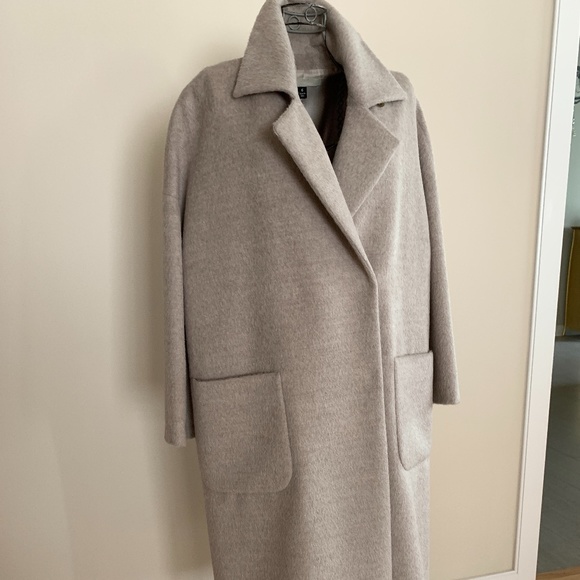 Andean Jackets & Blazers - EUC Coat baby alpaca and wool blend size L